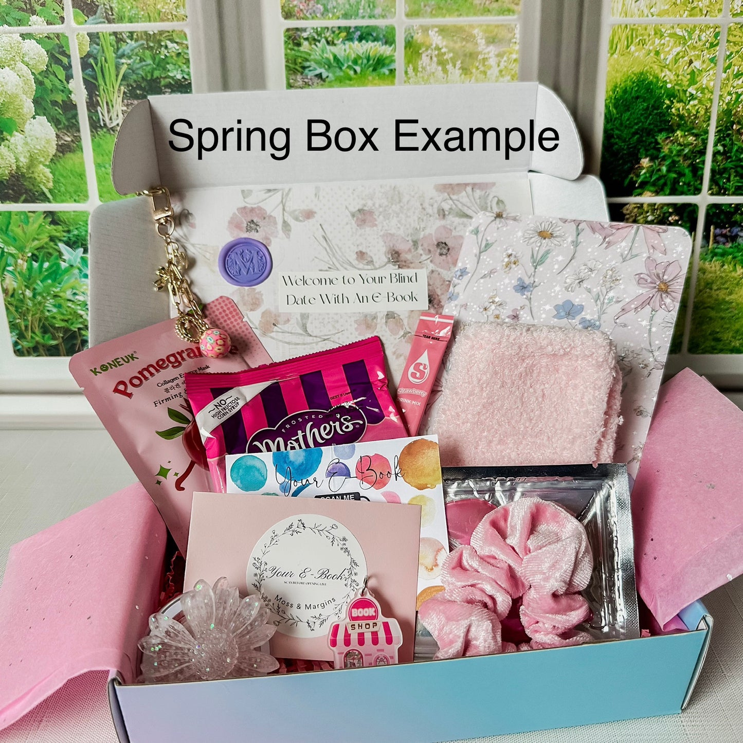 Limited Edition Themed Ultimate Cozy Kit: Blind Date with Kindle Accessories and E-Book Bundle Box