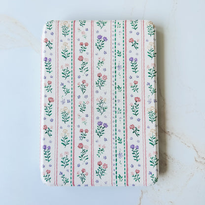 Moss & Margins Detachable Kindle Case With Hand Strap and Free Matching Insert