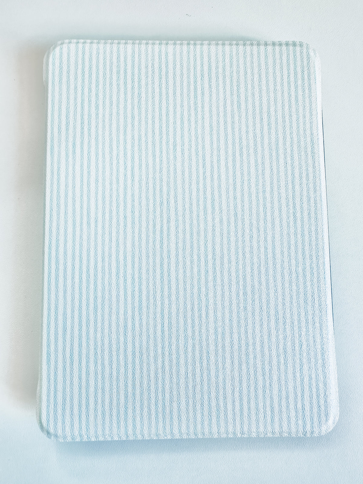 Moss & Margins Detachable Kindle Case With Hand Strap and Free Matching Insert