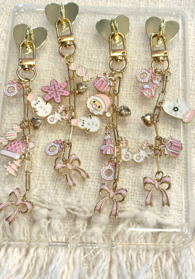 Holiday E-reader Charm Clip-On Dangling Accessory Chain for Kindle Tablet Planner with Heart Adhesive Mount and Whimsical Charms